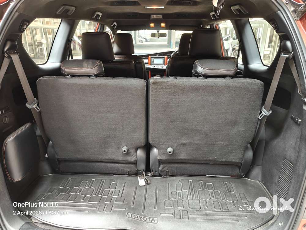 Toyota Innova Crysta 2.8 Gx At 7 Str, 2016, Diesel