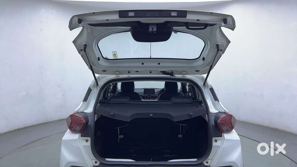 Tata Punch Accomplished, 2023, Petrol