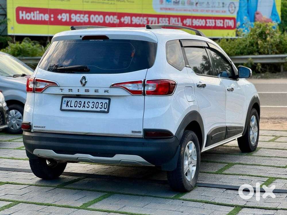 Renault Triber Rxz, 2019, Petrol