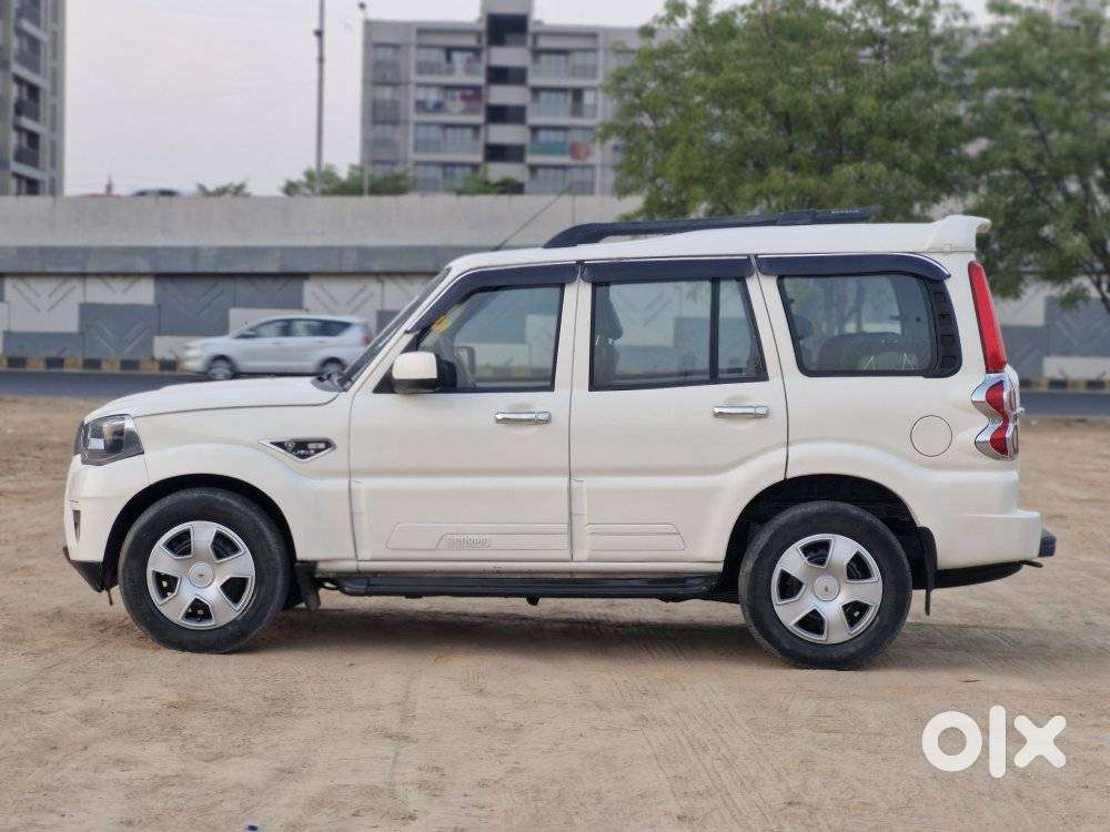 Mahindra Scorpio Classic 2.2 S Mt 7 Str, 2022, Diesel