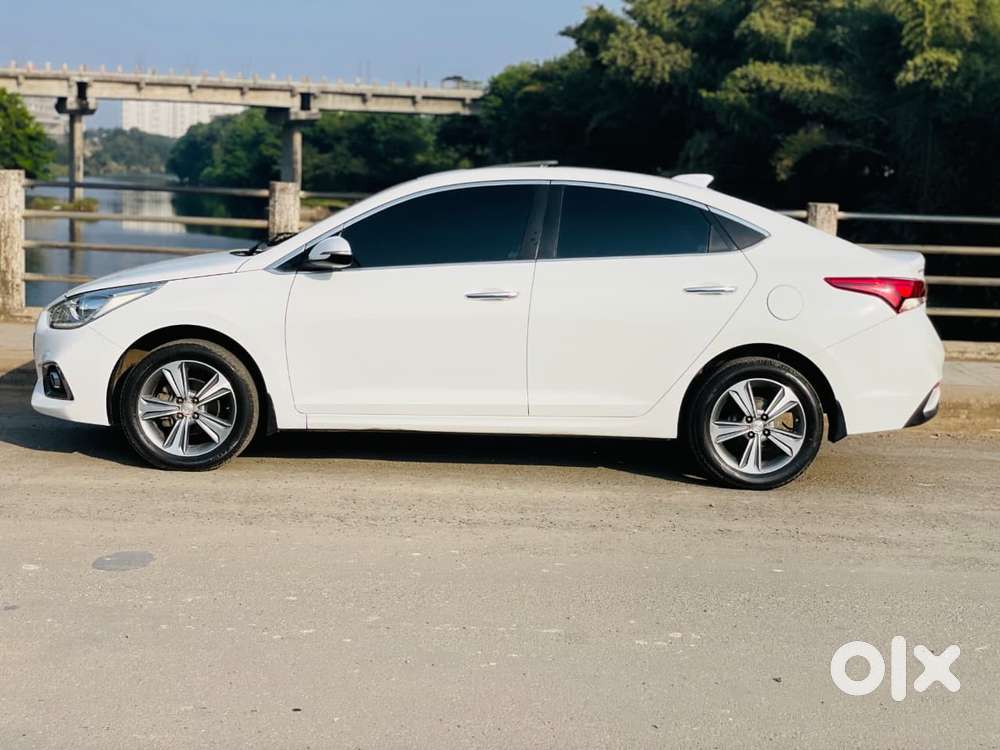 Hyundai Verna 1.5 Sx (o) Vtvt, 2018, Petrol