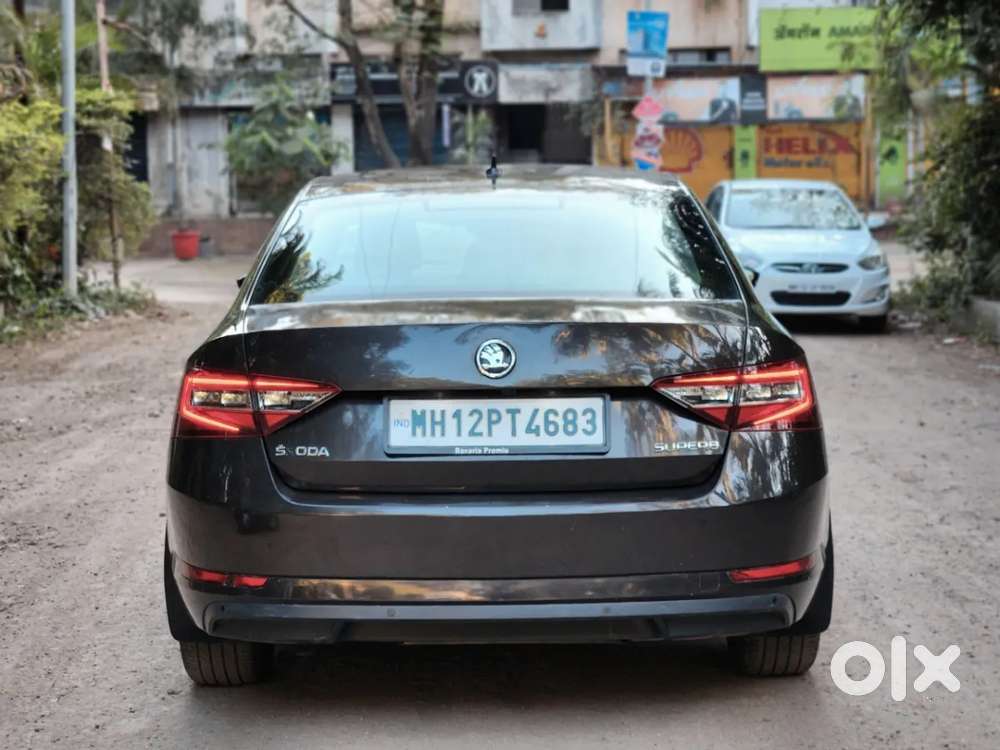 Skoda Superb 2.0 L&k Tsi At, 2017, Petrol