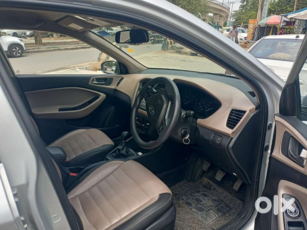 Hyundai I20 1st Owner Petrol 2016