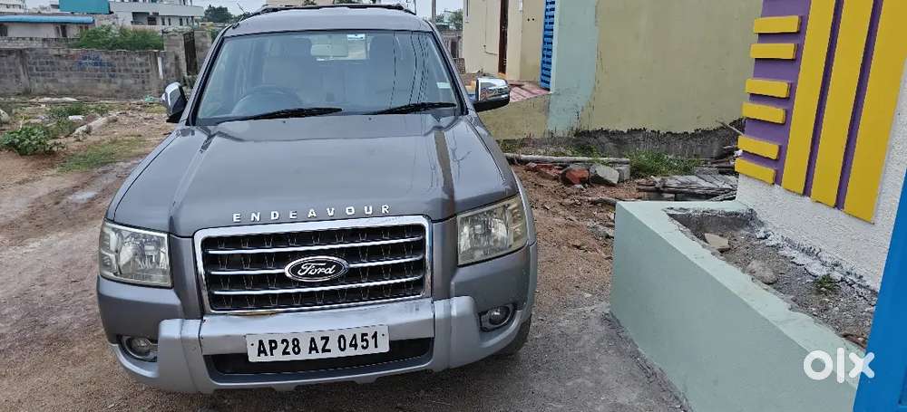Ford Endeavour Thunder Plus