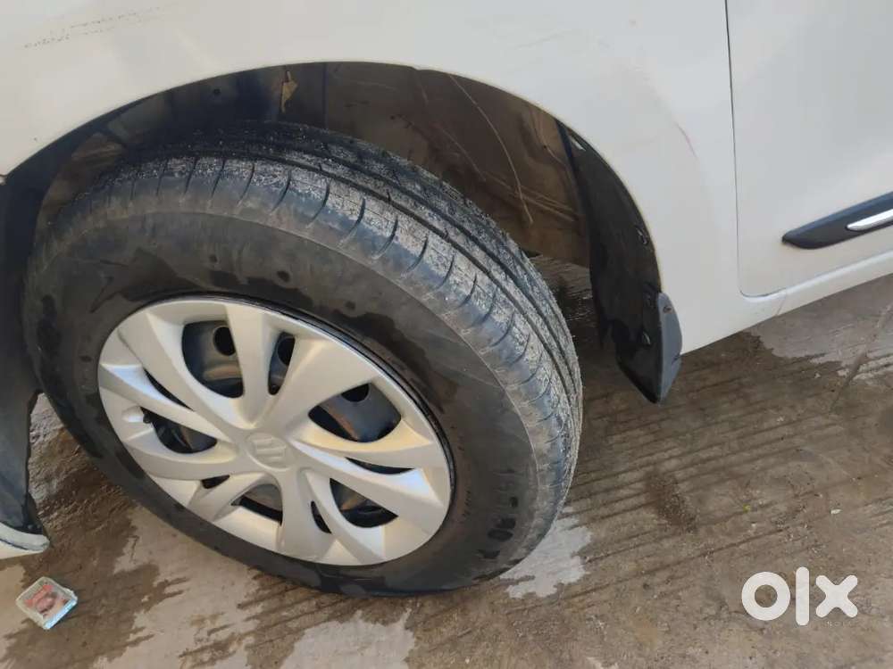 Maruti Suzuki Swift 2020 Petrol 60000 Km Driven