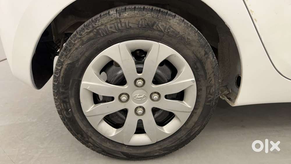 Hyundai Eon Sportz, 2017, Petrol