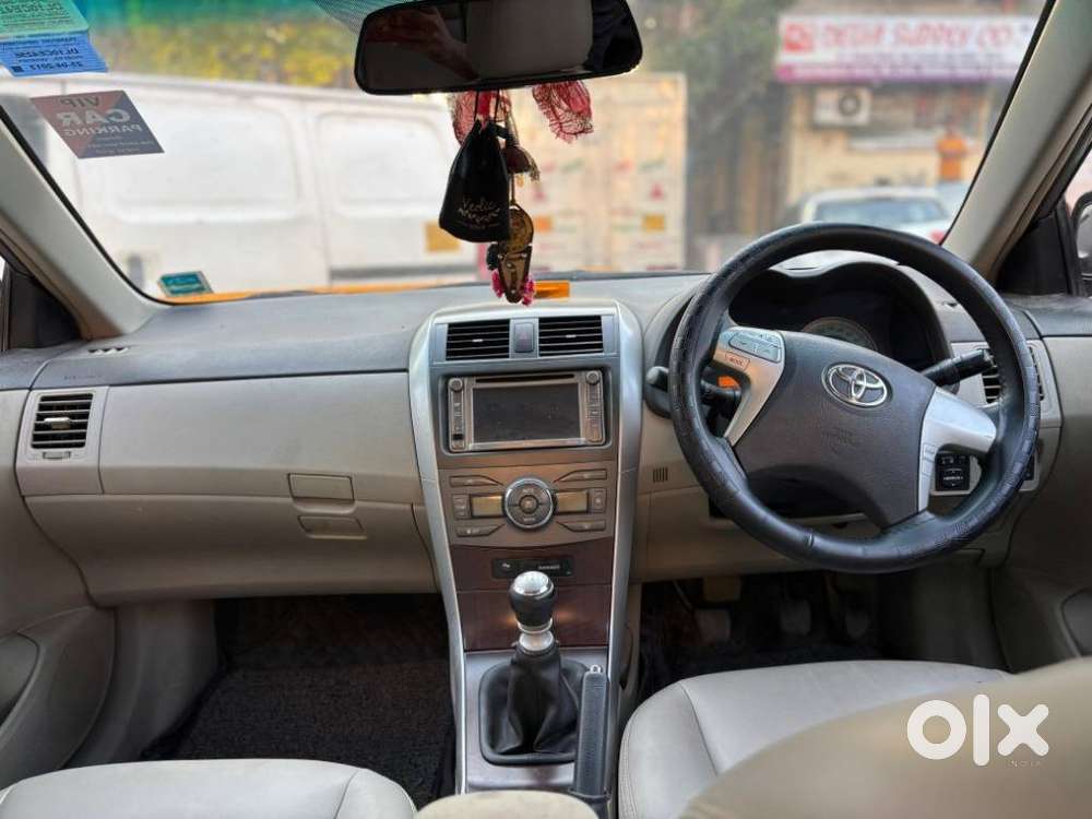 Toyota Corolla Altis 1.8g Limited, 2013, Petrol