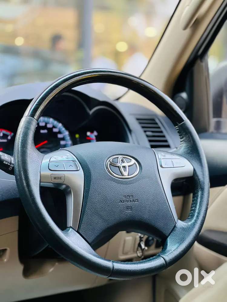 Toyota Fortuner 2015 Diesel 115000 Km Driven