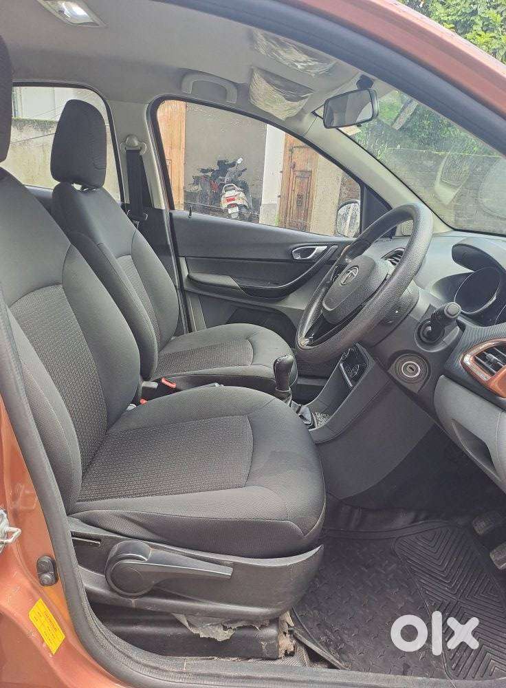 Tata Tigor, 2018, Petrol