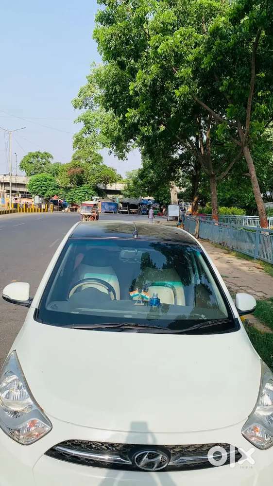 Best Condition Smooth Engine Chilled Ac Full Accesories With All Paper