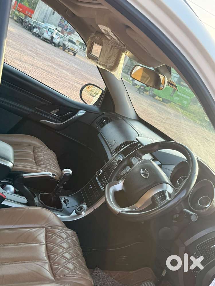 Mahindra Xuv500 W11 Option, 2019, Diesel