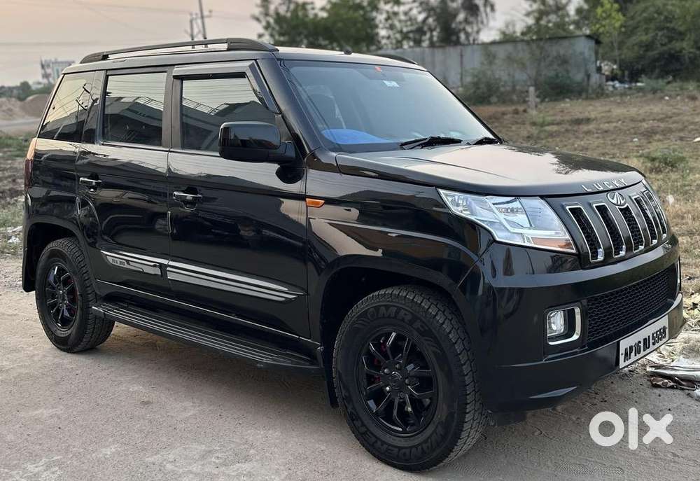 Mahindra Tuv 300 2061 Diesel 117000 Km Driven