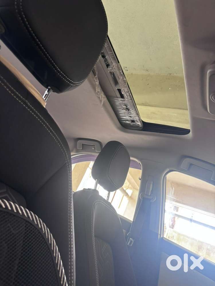 Tata Nexon 2022 Top Model With Sunroof