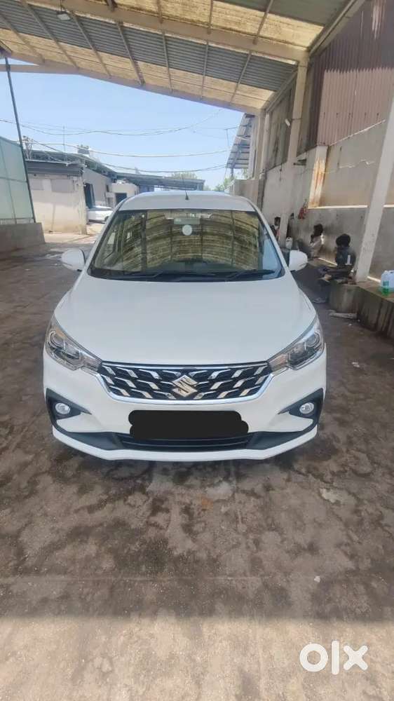 2025 Maruti Suzuki Ertiga Zxi+ At Shvs Top Model  Single Owner