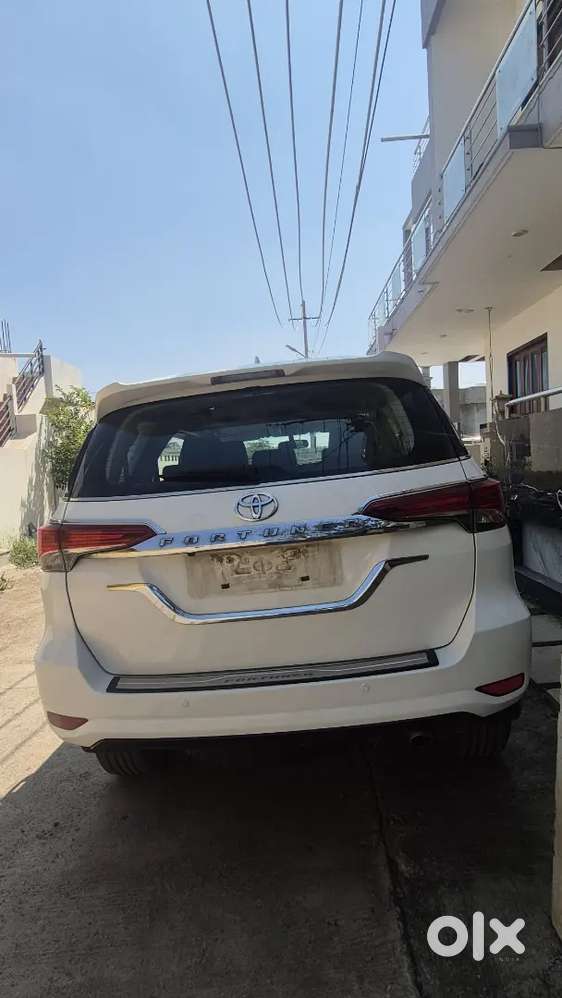 Toyota Fortuner 2017 Suv