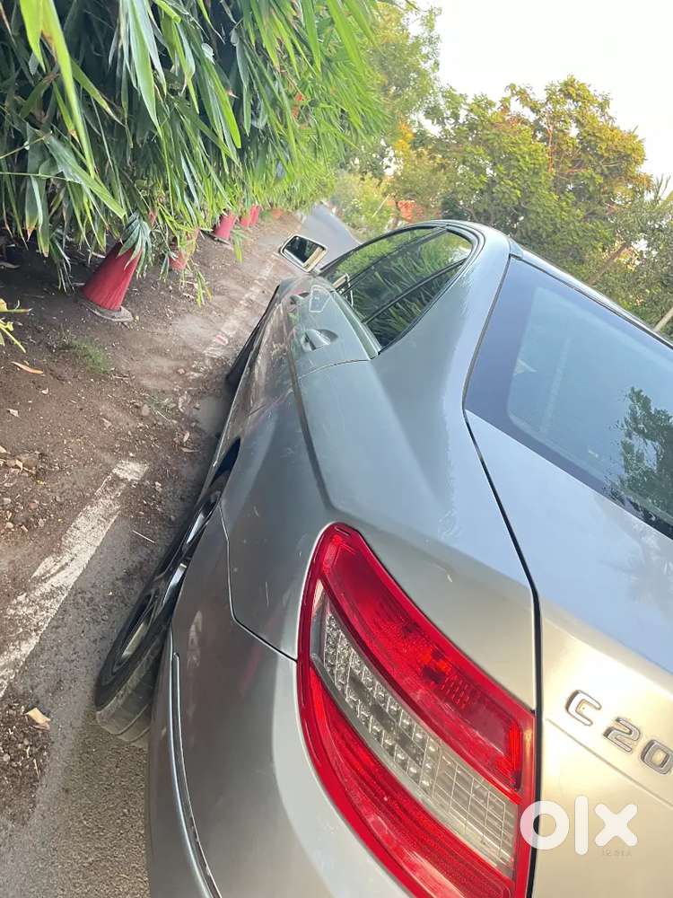 Mercedes Benz C200