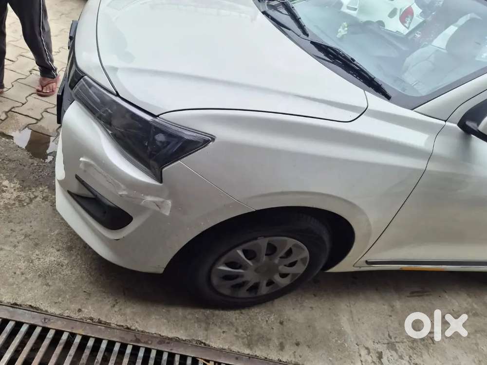 Maruti Suzuki Dzire 1.2 Vxi 2016