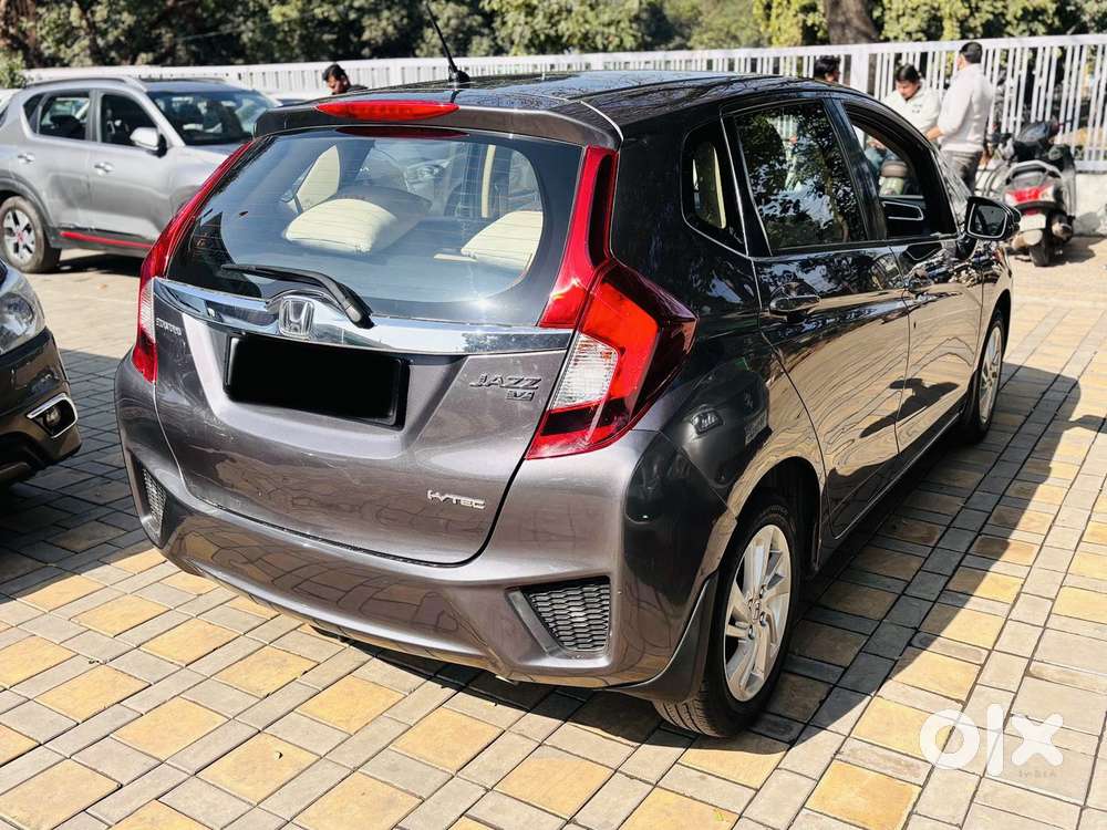 Honda Jazz V Mt Privilege, 2018, Petrol