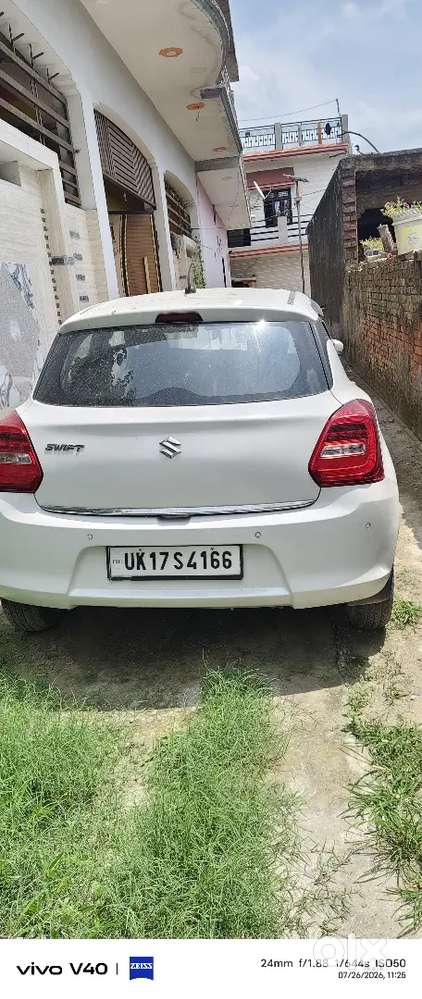 Maruti Suzuki Swift Vxi 2022 Petrol Manual 1st Owner