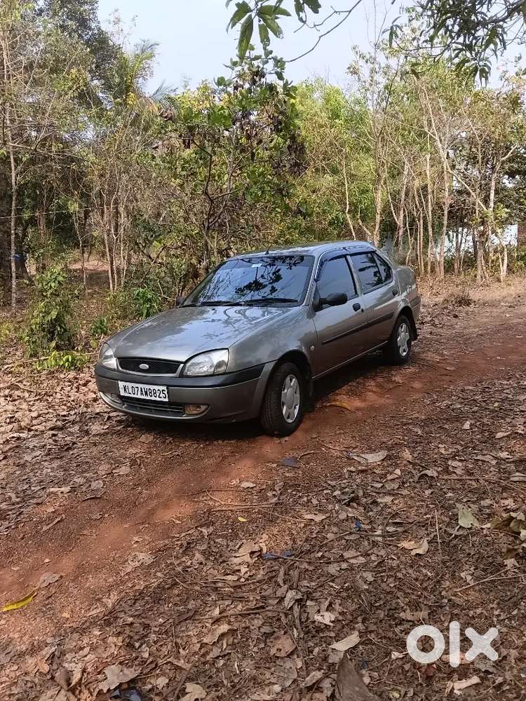 Ford Ikon 2005 Petrol 31000 Km Driven