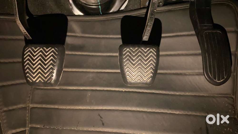 Toyota Fortuner [2021-ongoing] 2.7 2wd Petrol Mt, 2024, Petrol