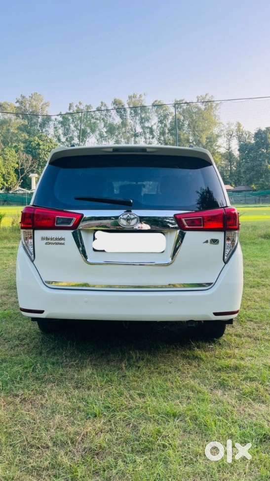 Toyota Innova Crysta 2.4 V, 2018, Diesel