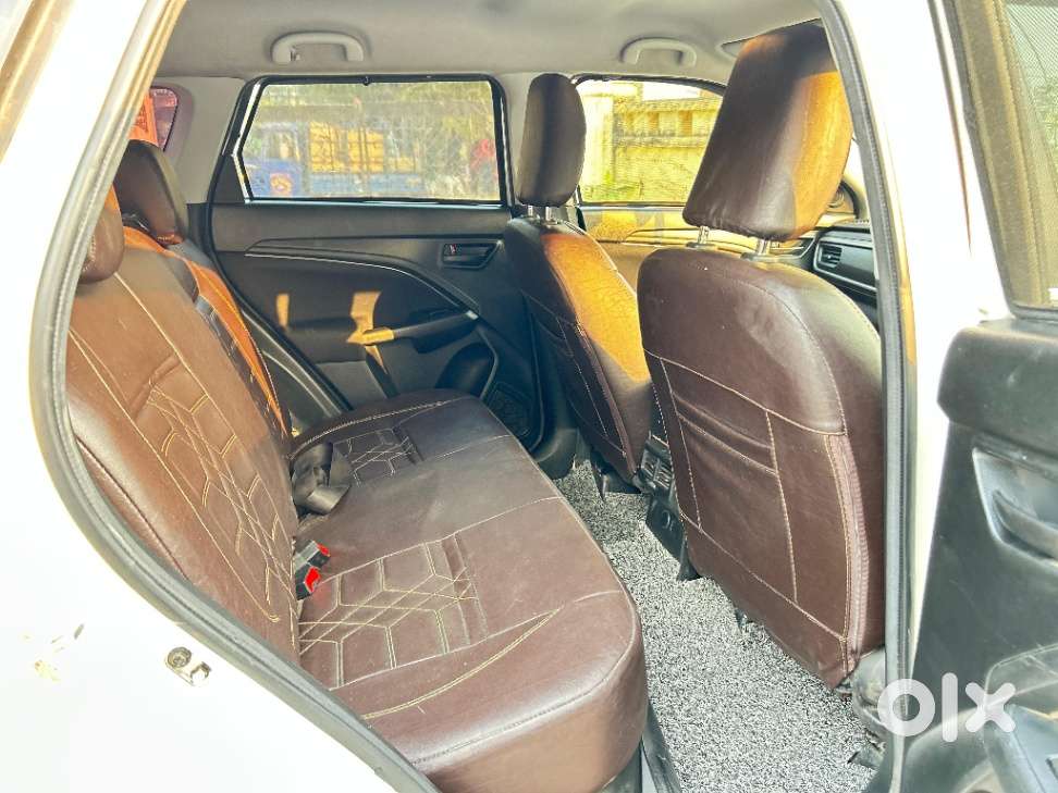 Maruti Suzuki Brezza 1.5 Vxi Smart Hybrid, 2023, Petrol