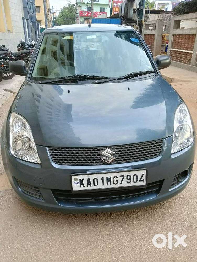 Maruti Suzuki Swift Vxi + Manual, 2011, Petrol