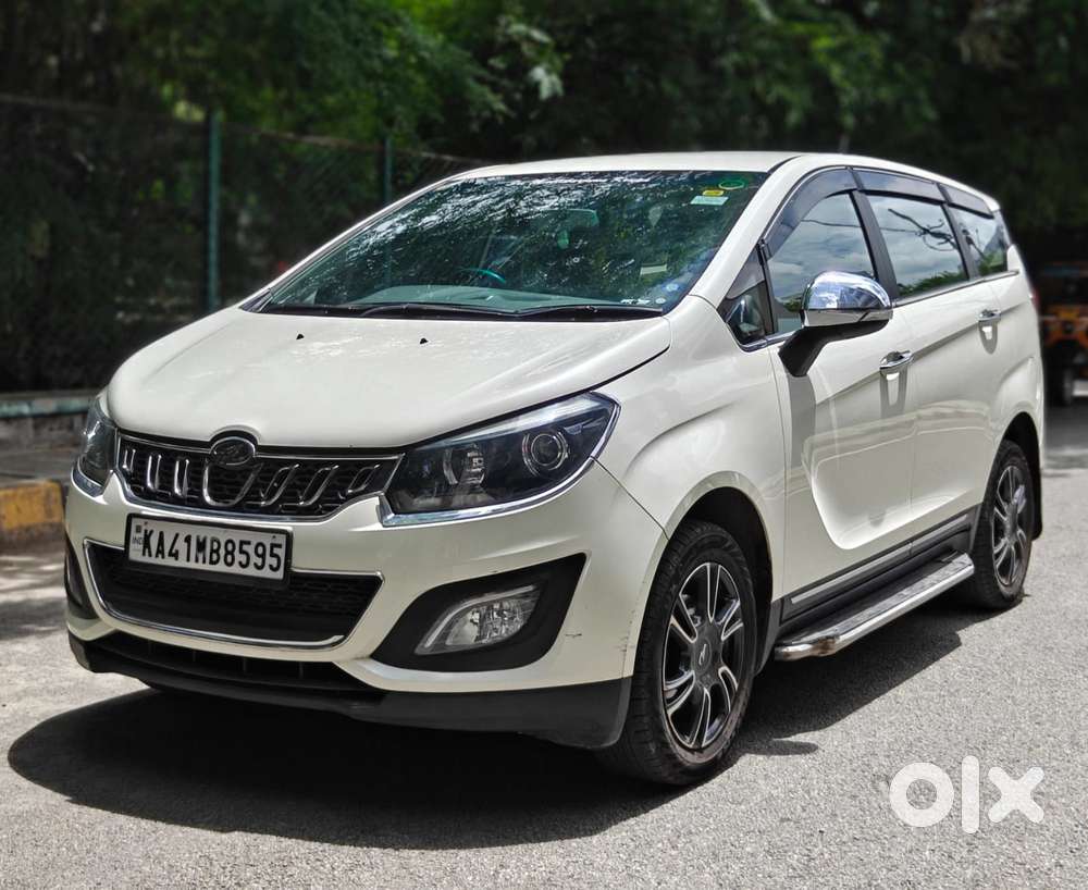 Mahindra Marazzo M8, 2018, Diesel