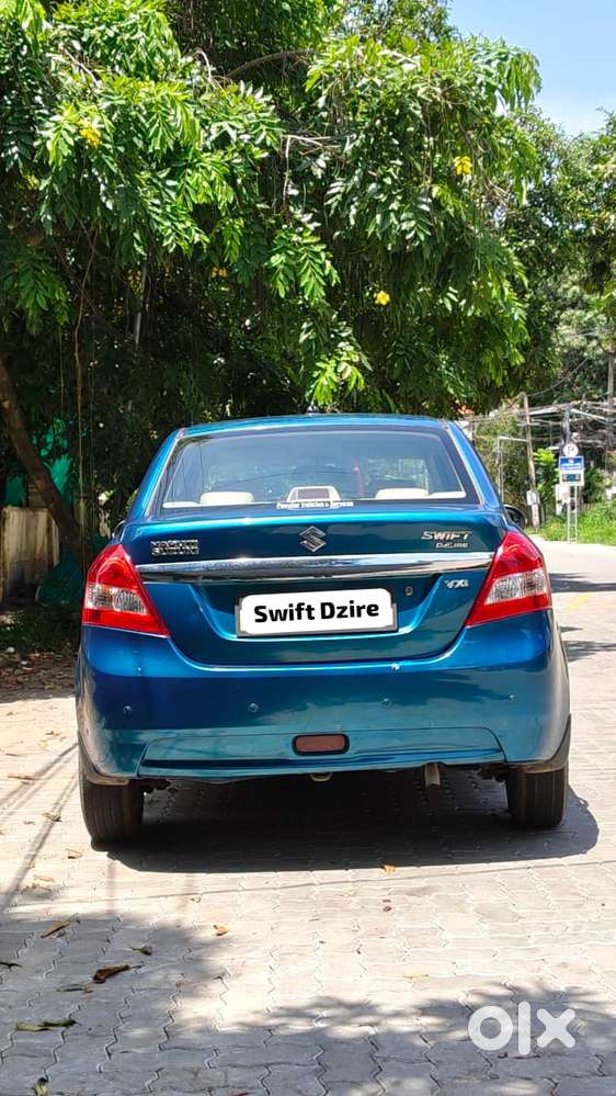 Maruti Suzuki Swift Dzire 1.2 Vxi Bsiv, 2014, Petrol