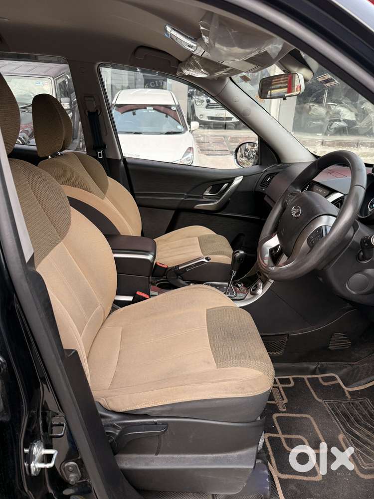 Mahindra Xuv500 W7 At, 2019, Diesel
