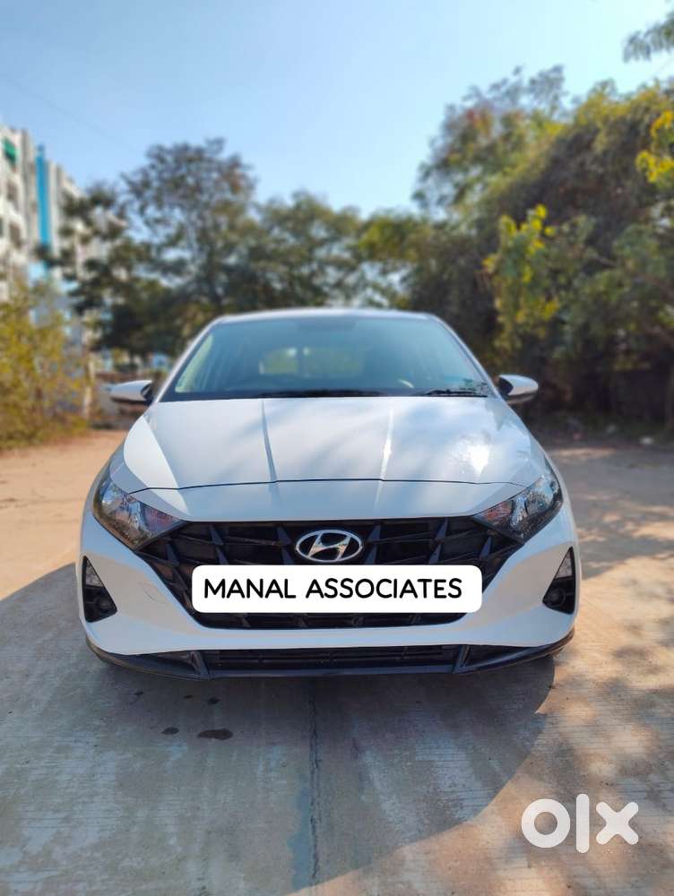 Hyundai I20 Sportz 1.2 Ivt Dual Tone, 2021, Petrol