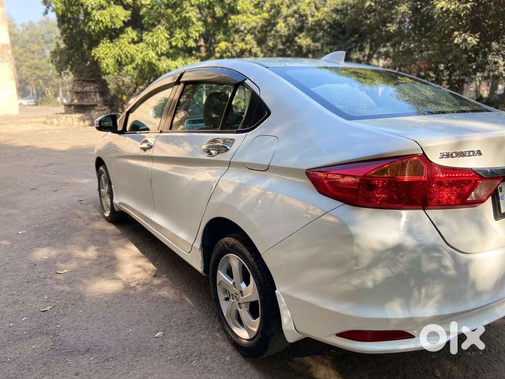 Honda City V Mt Exclusive, 2015, Diesel