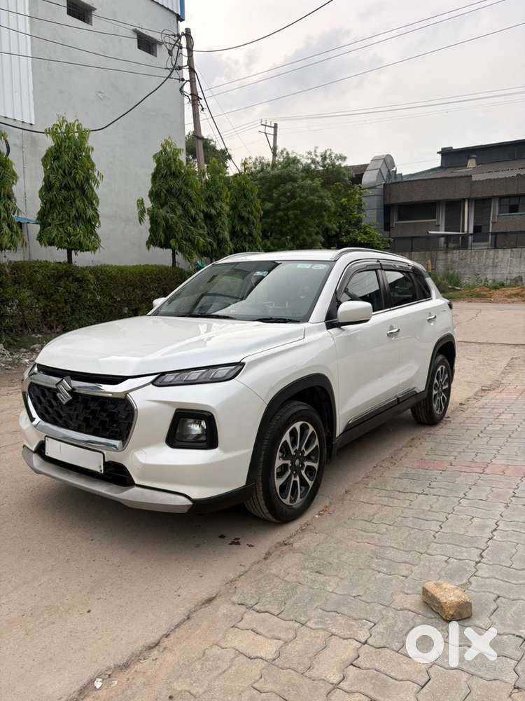 Maruti Suzuki Vitara Petrol Manual 2025