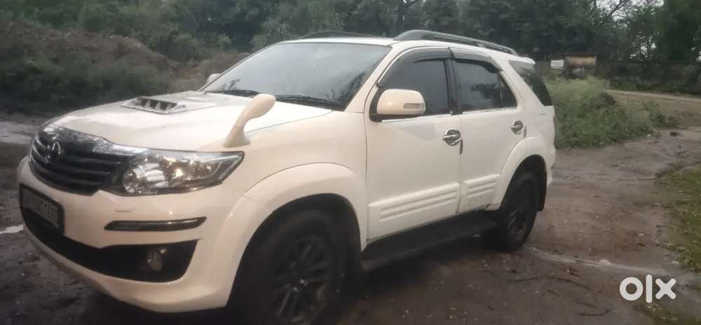Toyota Fortuner 2013 Diesel 86000 Km Driven