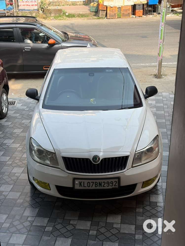 Skoda Laura Diesel Automatic 2010