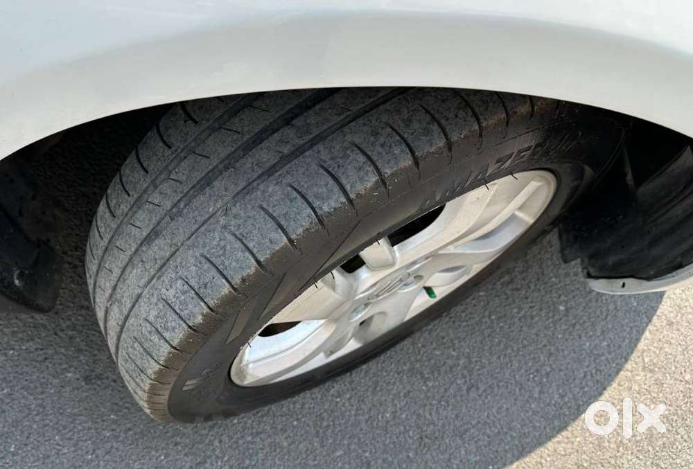Maruti Suzuki Swift Dzire Zdi Bsiv, 2013, Diesel