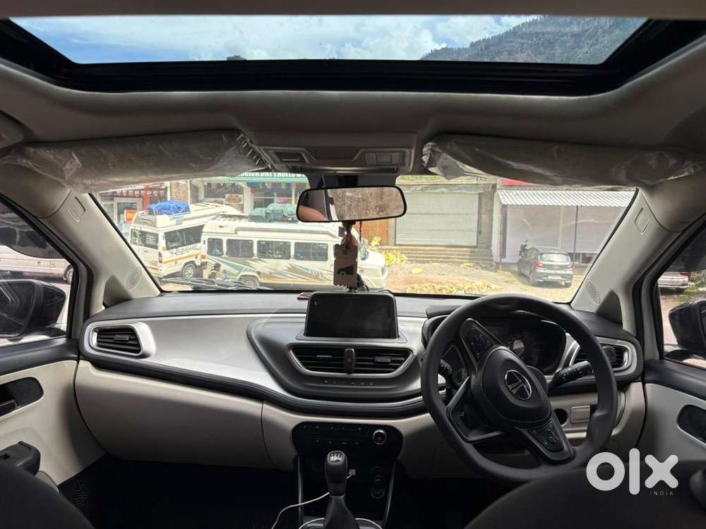 Tata Altroz 2024 Petrol Brand New Condition