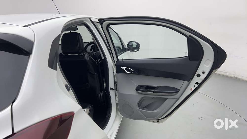 Tata Tiago 1.2 Revotron Xz Plus, 2020, Petrol
