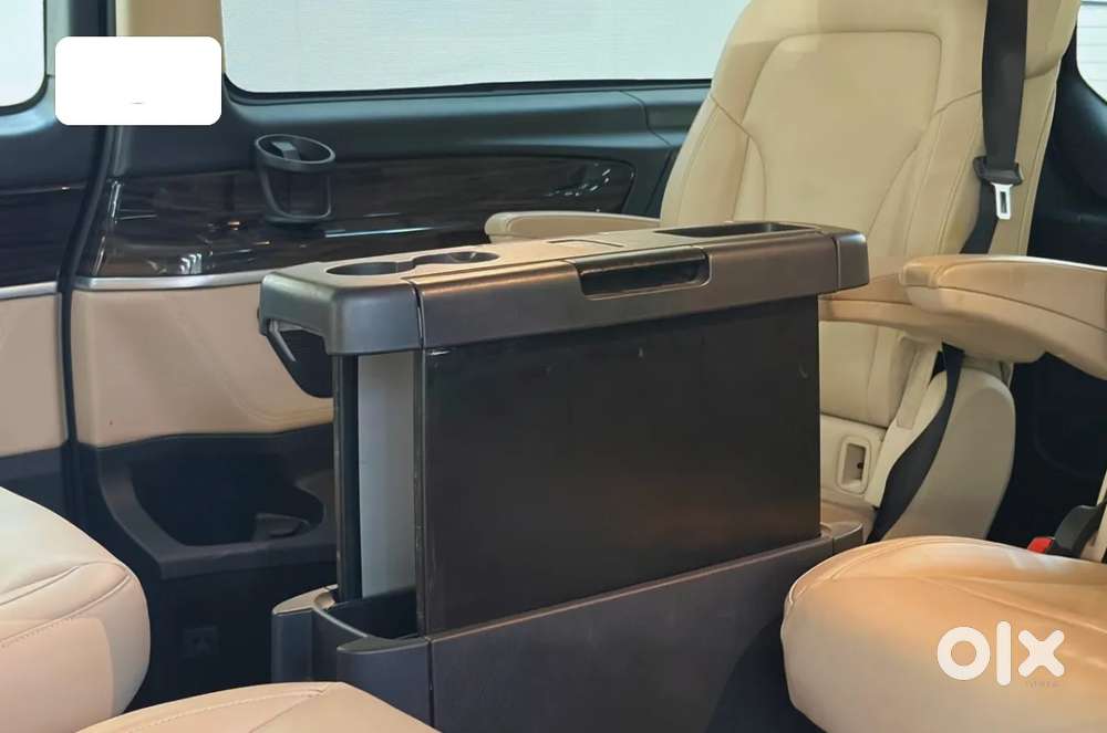 Mercedes-benz V-class 2.1 220 Expression Diesel At, 2019, Diesel