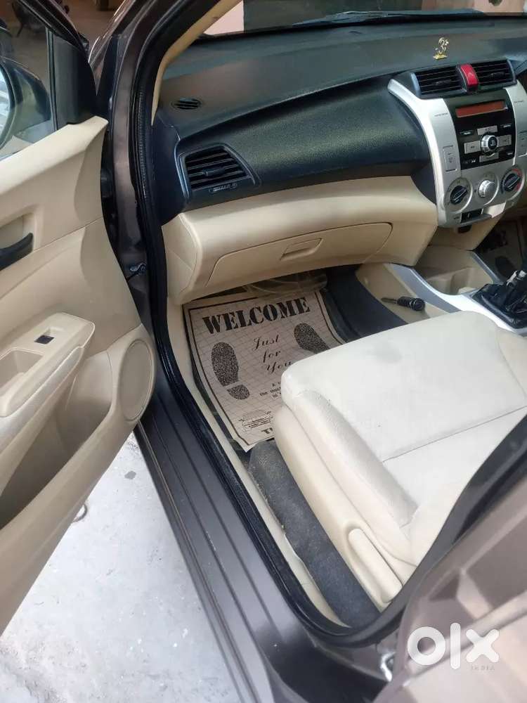 2011 Model Honda City Register September 2011 Hr 26