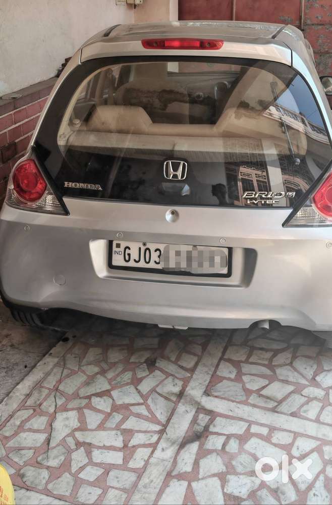 Honda Brio 2012 Petrol Well Maintained