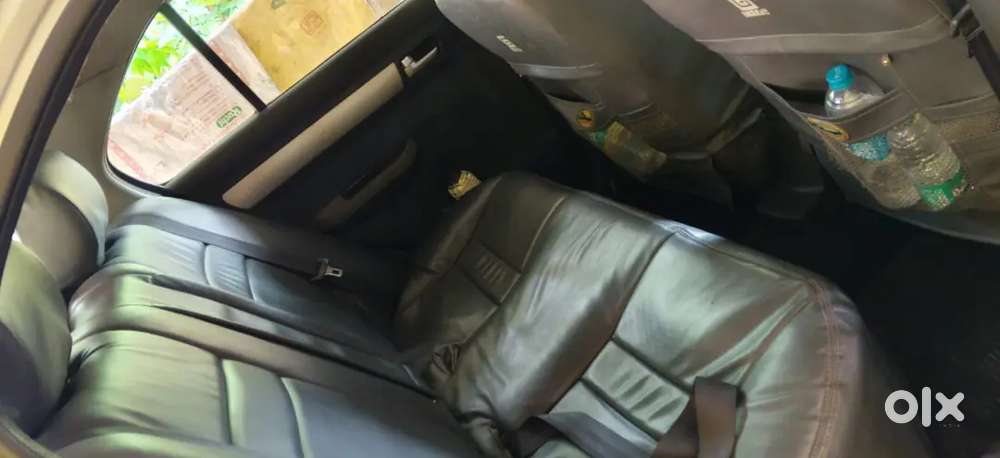 Maruti Suzuki Swift 2011 Dzire