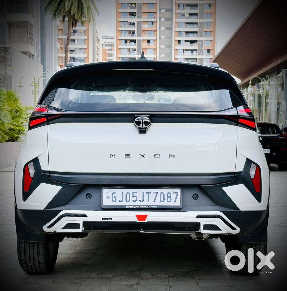Tata Nexon Creative Plus 1.2 Revotron Petrol 7dca, 2025, Petrol