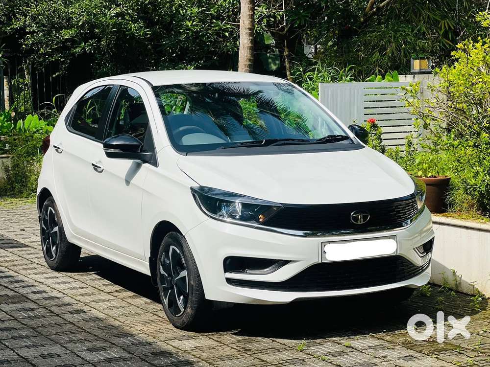 Tata Tiago 1.2 Revotron Xza, 2025, Petrol
