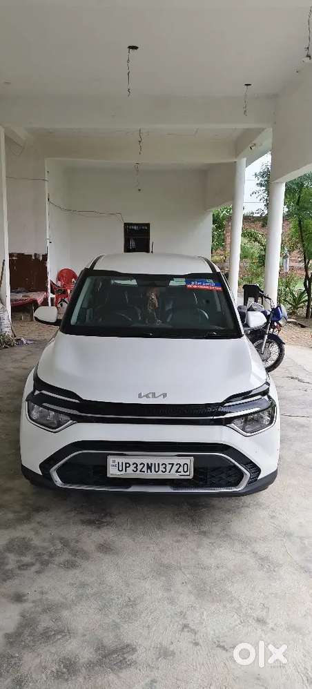 Kia Carens 1.5 Premium 2023