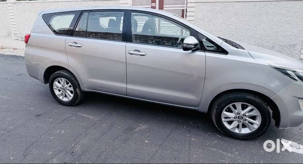 Innova Crysta Very Good Condition Car Single Hand Driven Pb03 Number