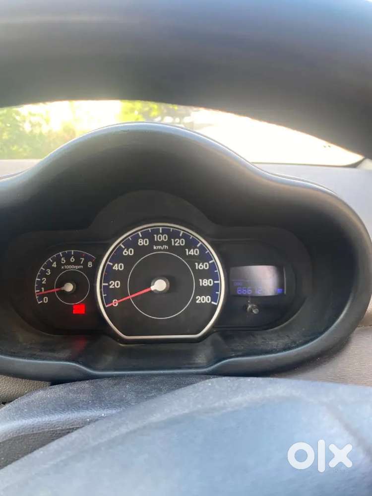 Hyundai I10 2014 Petrol 86000 Km Driven