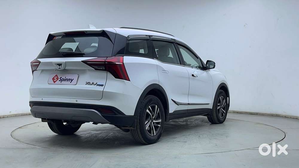Mahindra Xuv700 2.2 Ax 5 Diesel At 7 Str, 2024, Diesel