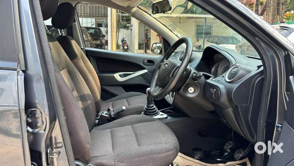 Ford Figo 2010-2012 Petrol Lxi, 2011, Petrol